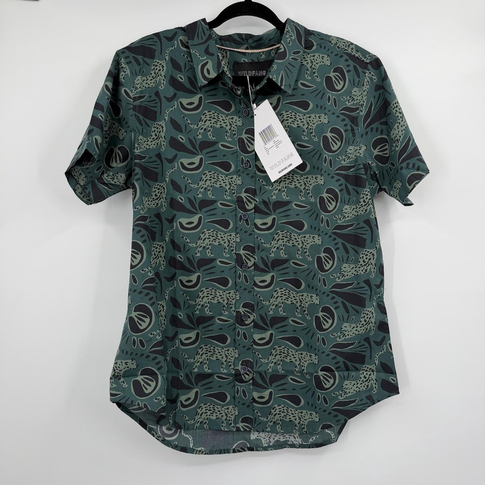 Wildfang Shirt Mens Large Green Animal Print Button Up Short Sleeve Collared